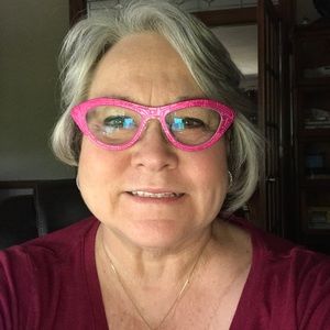 Meet your Posher, Karen